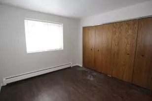 1040 W Hollywood Ave, Chicago, IL 60660 - Photo 15