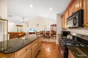 53 Tall Grass Ct, Streamwood, IL 60107 - Photo 9