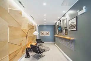 830 N Milwaukee Ave, Chicago, IL 60642 - Photo 3