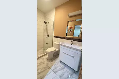 5716 N Campbell Avenue #2, Chicago, IL 60659 - Photo 5