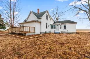 102 S Eastern Ave, Minier, IL 61759 - Photo 35