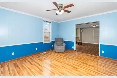 102 S Eastern Avenue, Minier, IL 61759 - Photo 9