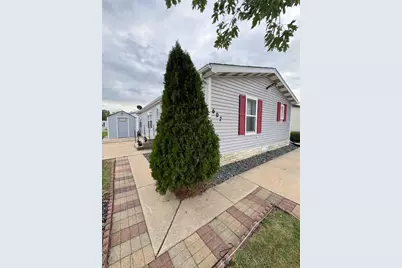 607 Park Avenue, Belvidere, IL 61008 - Photo 1