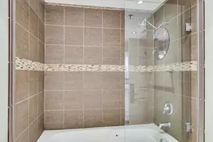 1735 W Diversey Pkwy, Chicago, IL 60614 - Photo 17