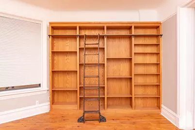 1420 W Irving Park Road #3, Chicago, IL 60613 - Photo 7