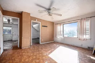 9158 S Clyde Ave, Chicago, IL 60617 - Photo 13