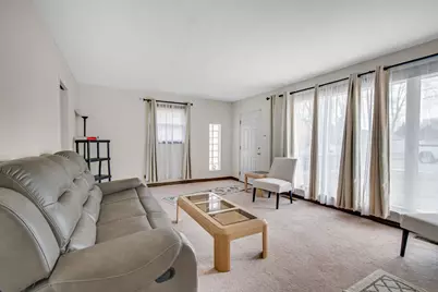 686 E 155th Street, South Holland, IL 60473 - Photo 7