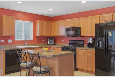 3905 Harmony Drive, Zion, IL 60099 - Photo 11