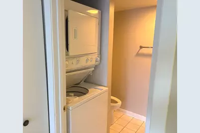 920 Vose Drive #304, Gurnee, IL 60031 - Photo 11