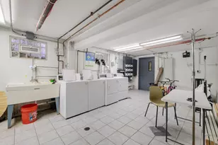 1238 W Pratt Blvd, Chicago, IL 60626 - Photo 13