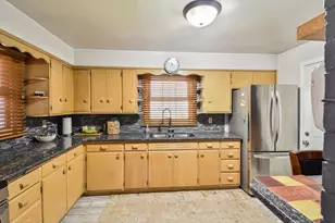 1005 Black Rd, Joliet, IL 60435 - Photo 31