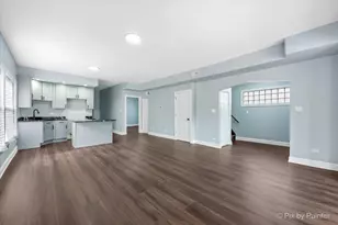 8030 S Constance Ave, Chicago, IL 60617 - Photo 5