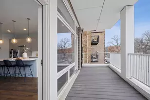 1832 W Rice St, Chicago, IL 60622 - Photo 13