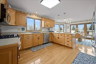 41W900 Northway Dr, Elburn, IL 60119 - Photo 11