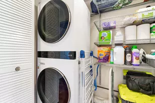 1406 W Ohio St, Chicago, IL 60642 - Photo 17