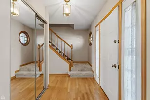 1418 Parkridge Dr, Crystal Lake, IL 60014 - Photo 7