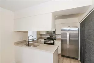 760 Longford Dr, Roselle, IL 60172 - Photo 15