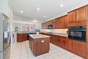 13506 Dakota Fields Dr, Huntley, IL 60142 - Photo 7