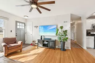 2N049 Diane Ave, Glen Ellyn, IL 60137 - Photo 5