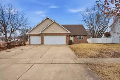 816 Ann Street, Joliet, IL 60435 - Photo 1