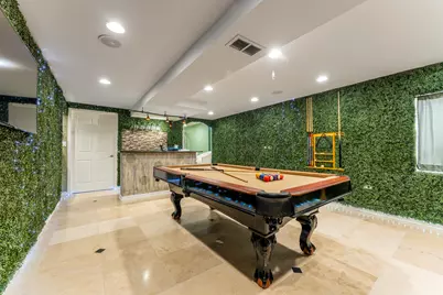 6085 Irene Drive, Hoffman Estates, IL 60192 - Photo 35