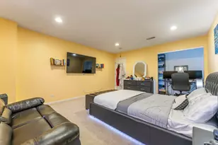 6085 Irene Dr, Hoffman Estates, IL 60192 - Photo 29