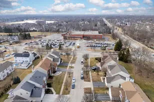 6085 Irene Dr, Hoffman Estates, IL 60192 - Photo 45