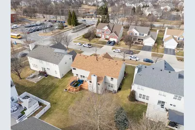 6085 Irene Drive, Hoffman Estates, IL 60192 - Photo 43