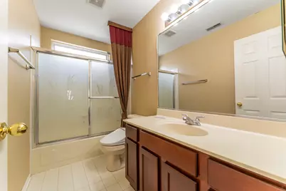 6085 Irene Drive, Hoffman Estates, IL 60192 - Photo 27
