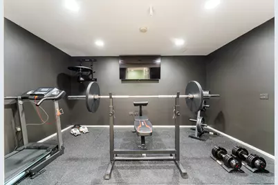 6085 Irene Drive, Hoffman Estates, IL 60192 - Photo 39