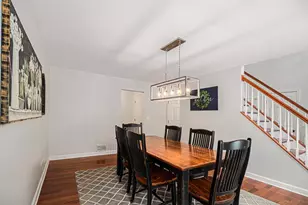 1352 Laurel Oaks Dr, Streamwood, IL 60107 - Photo 5