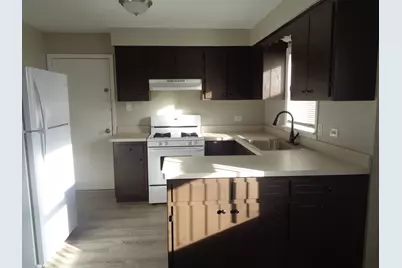 8701 S 81st Court #3, Hickory Hills, IL 60457 - Photo 3