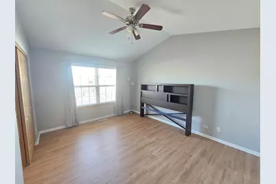 852 Woodewind Drive #-, Naperville, IL 60563 - Photo 9