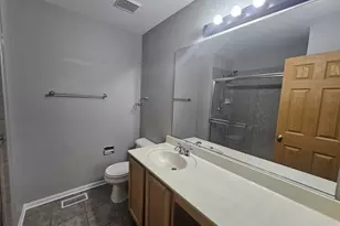 852 Woodewind Dr, Naperville, IL 60563 - Photo 19