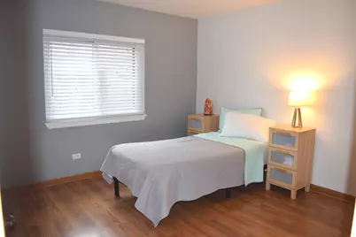 2243 W Nichols Road #31B, Arlington Heights, IL 60004 - Photo 11