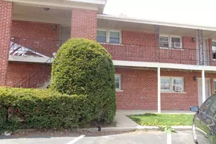 1340 N Main St, Wheaton, IL 60187 - Photo 1