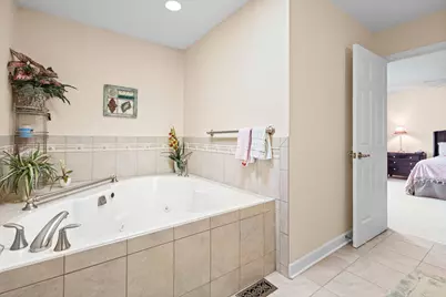 720 Mullady Parkway, Libertyville, IL 60048 - Photo 23