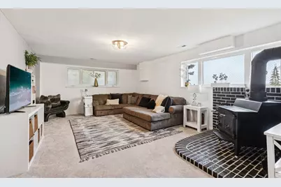 122 W Helen Road, Palatine, IL 60067 - Photo 23