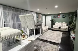 9433 Kostner Ave, Skokie, IL 60076 - Photo 3