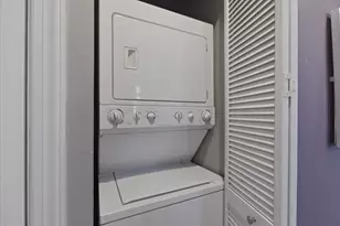 36 S Ashland Ave, Chicago, IL 60607 - Photo 11