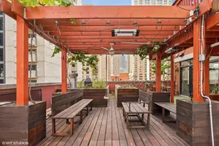 33 W Huron St, Chicago, IL 60654 - Photo 19