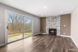 43 N Walnut Ct, Streamwood, IL 60107 - Photo 11