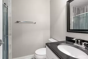 43 N Walnut Ct, Streamwood, IL 60107 - Photo 15