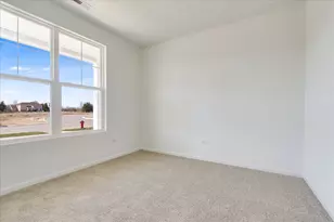 734 Alberta Ave, Oswego, IL 60543 - Photo 25