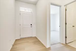 734 Alberta Ave, Oswego, IL 60543 - Photo 3