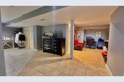 19030 Marylake Lane, Country Club Hills, IL 60478 - Photo 21