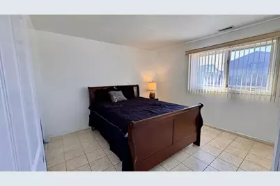 19030 Marylake Lane, Country Club Hills, IL 60478 - Photo 17