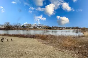 [Address not provided], Carol Stream, IL 60188 - Photo 19