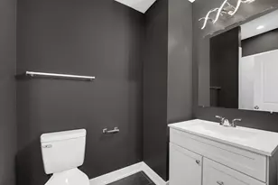 7844 S Emerald Ave S, Chicago, IL 60620 - Photo 15