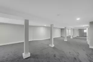 7844 S Emerald Ave S, Chicago, IL 60620 - Photo 11